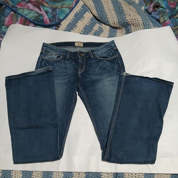 BKE Buckle Starlite Stretch Womens Denim Jeans 30x33 1/2 Flare Bootcut cowgirl - Picture 3 of 8